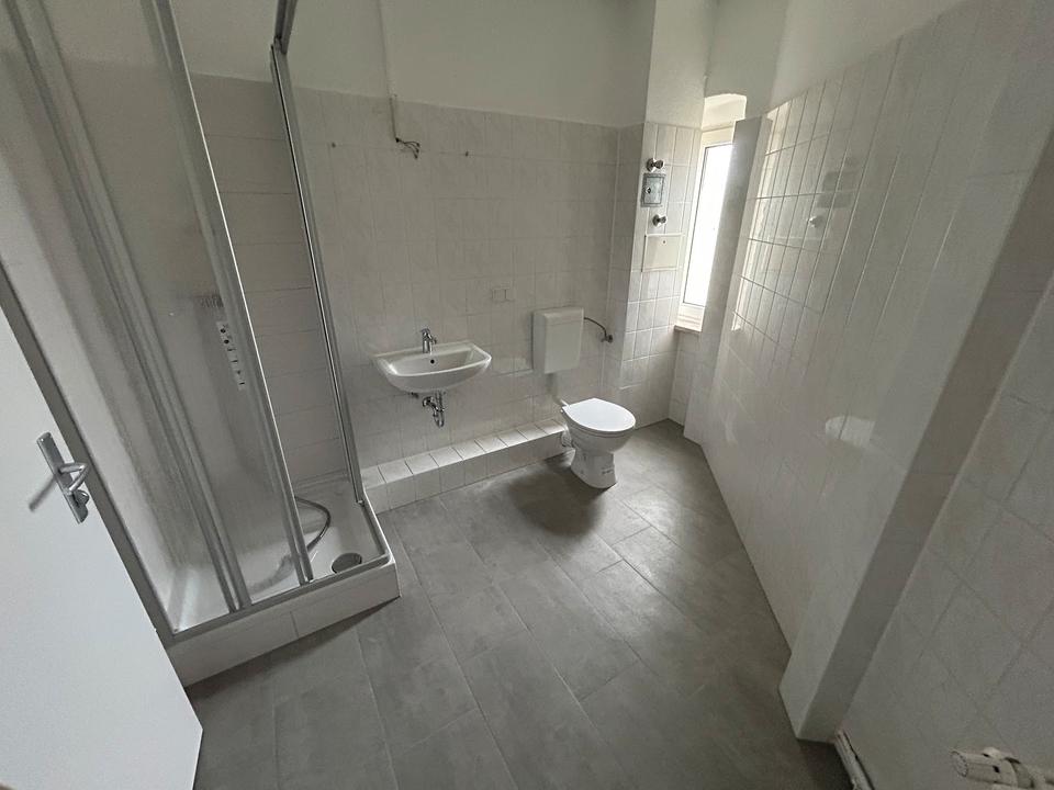 Thumbnail-Frisch renoviertes Wohnen in heller 2-Zimmer-Wohnung!