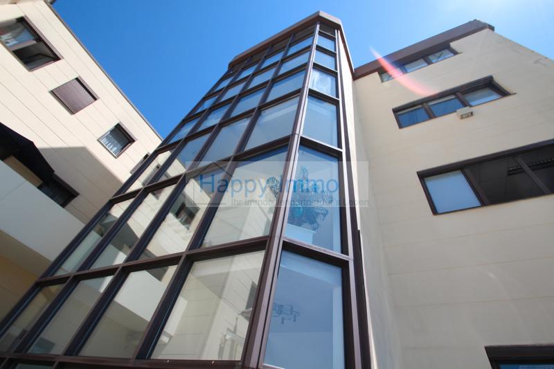 Thumbnail-4 Zimmer Büro - 2 Eingänge, Teeküche und Toiletten - ca. 189 m²