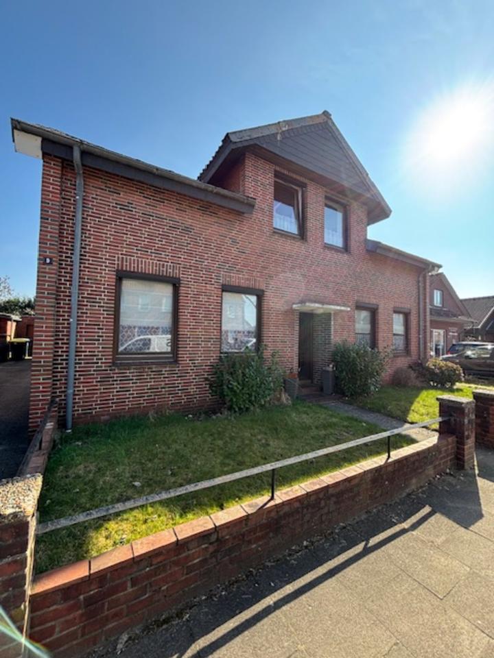 Thumbnail-Wohnhaus mit 3 vermieteten Wohneinheiten von Privat zu verkaufen