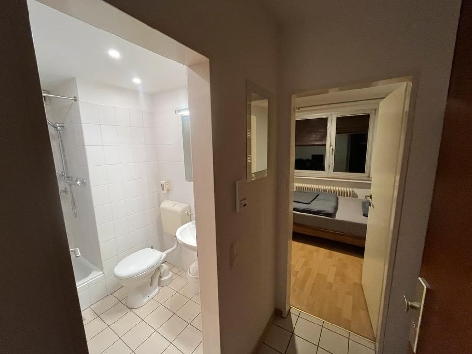 Thumbnail-Möbliertes 1-Zimmer Appartement in Düsseldorf ZentrumNähe Hbf