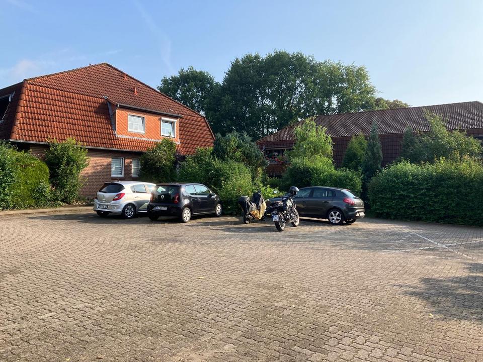Thumbnail-1-Zimmerwohnung, EG, Terrasse, Parkplatz, Kellerraum