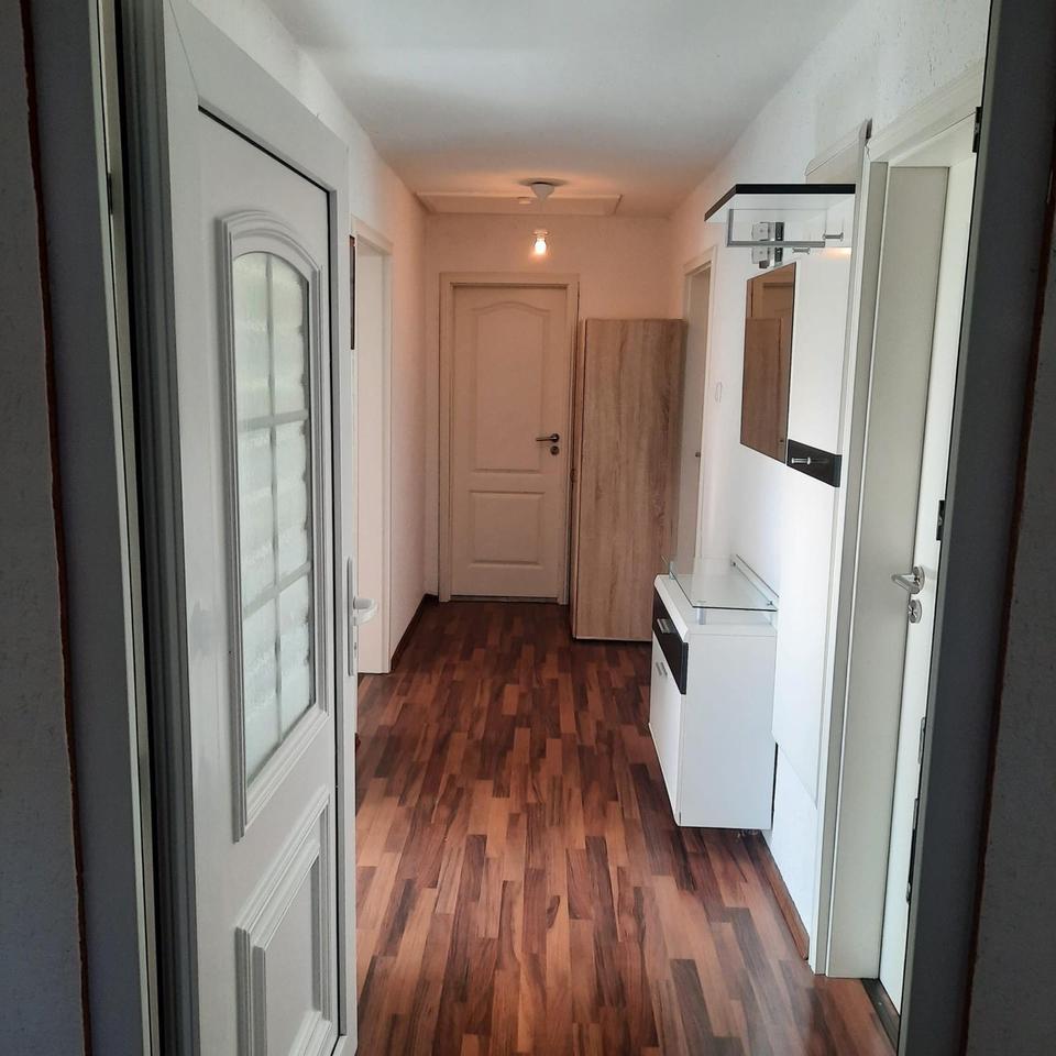 Thumbnail-DG-Wohnung in Wennemen zur vermieten