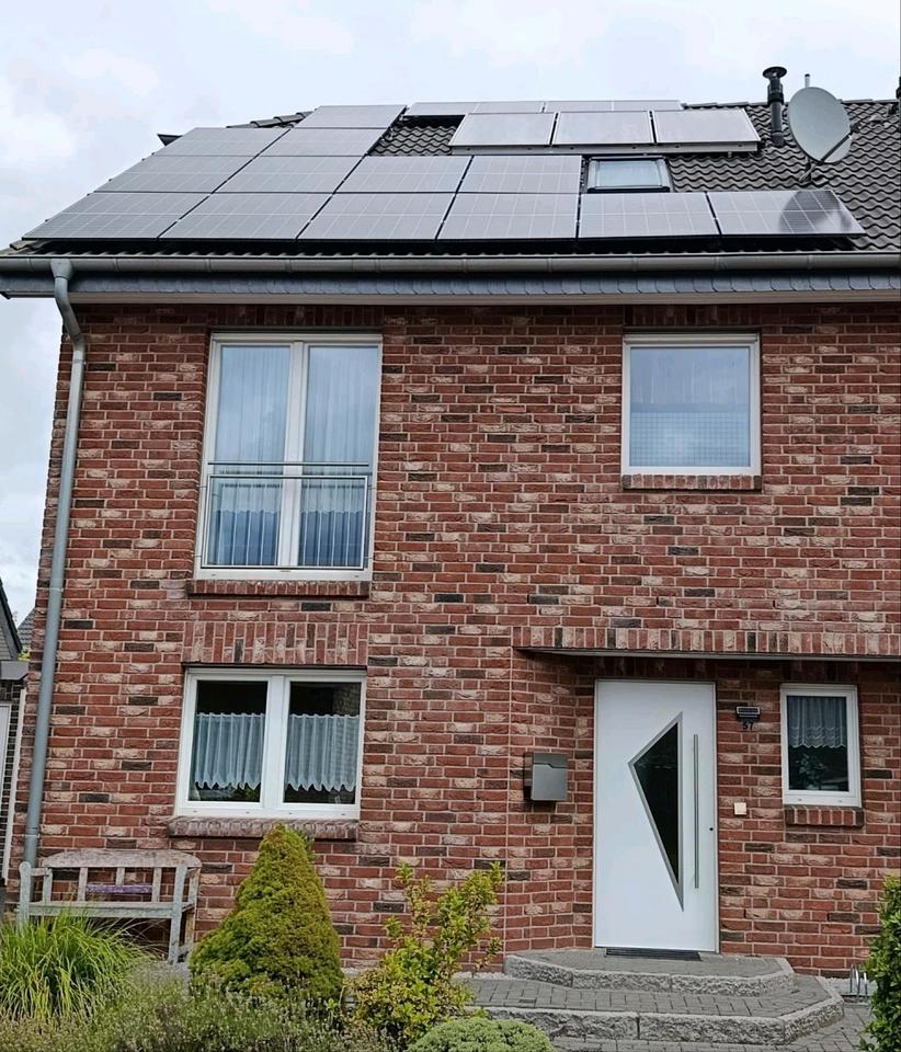 Thumbnail-Zukunftssichere Doppelhaushälfte mit moderner Ausstattung