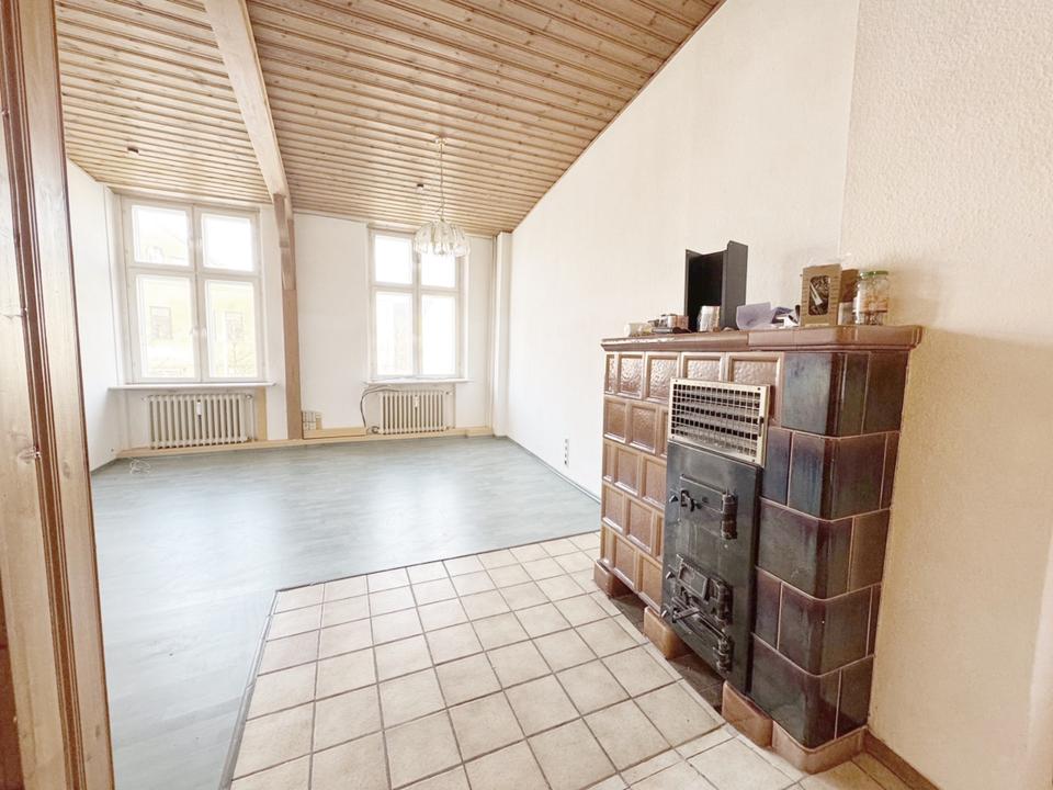 Thumbnail-Große schöne Wohnung in bester Lage, Marktplatz Tönning, in historischem Haus