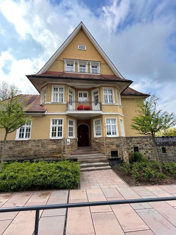 Thumbnail-Großzügige und helle 5-Zimmer-Wohnung in Stadtvilla in Hünfeld