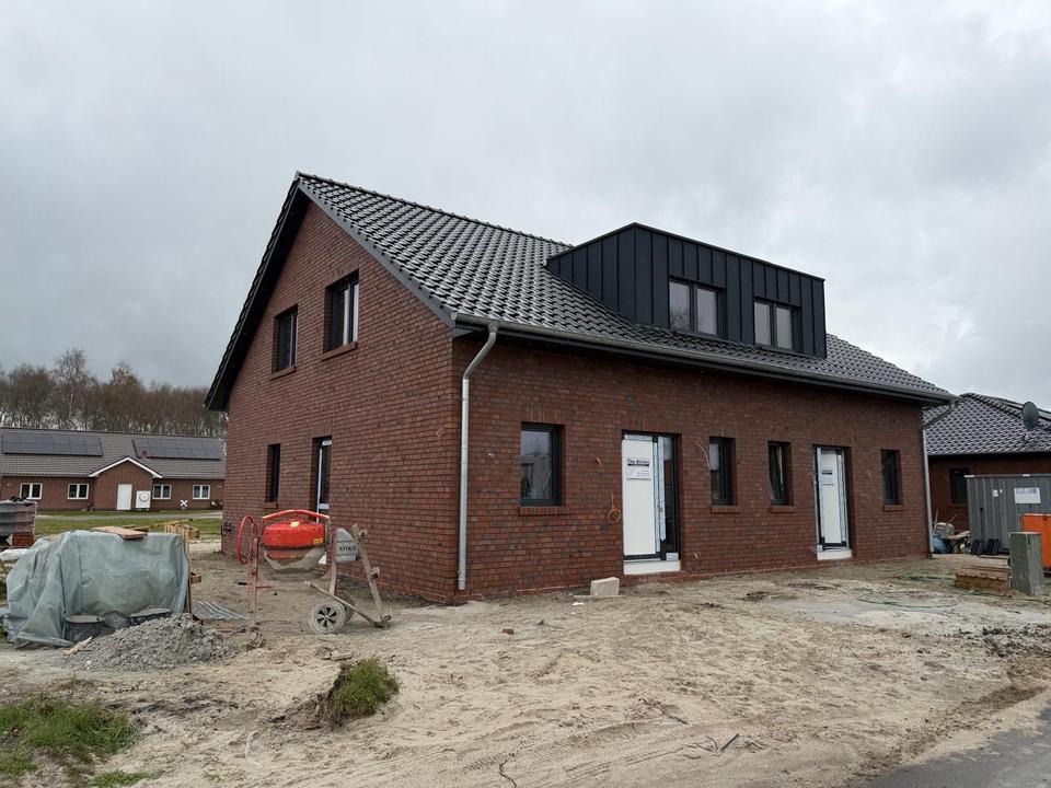 Thumbnail-Doppelhaus zu vermieten