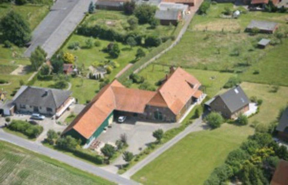 Thumbnail-Resthof mit bebaungsmöglichkeit