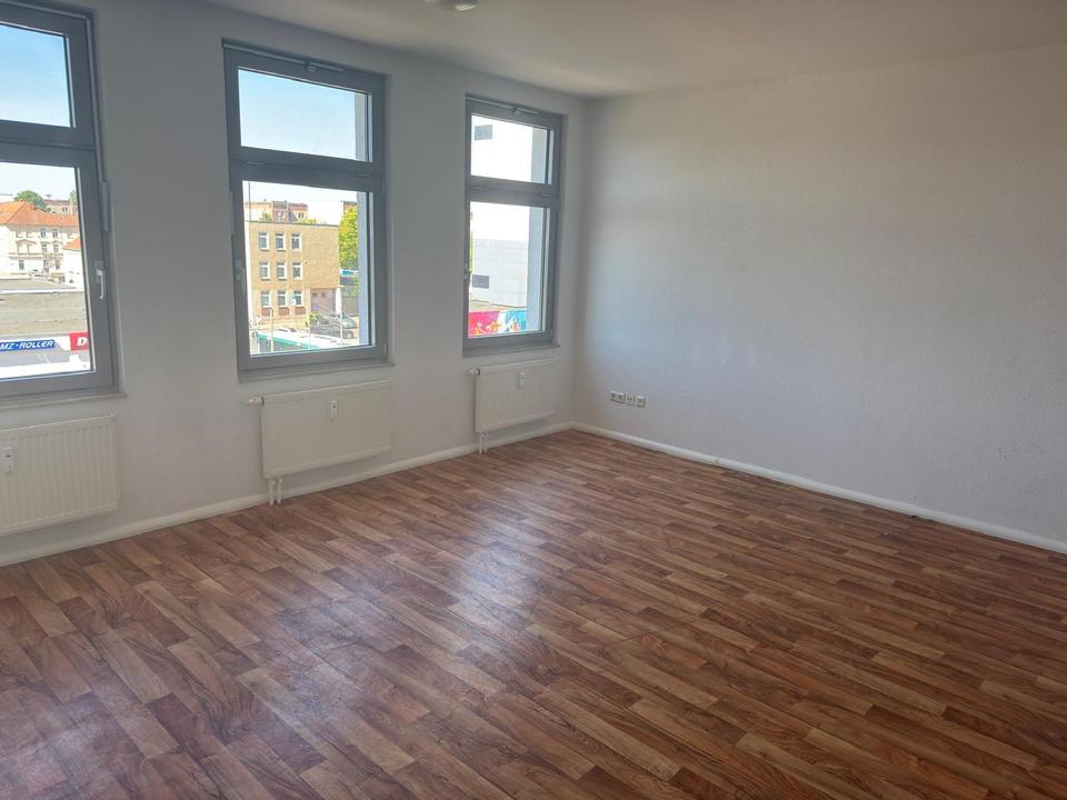 Thumbnail-Bright 1-room apartment with kitchen in Magdeburg
