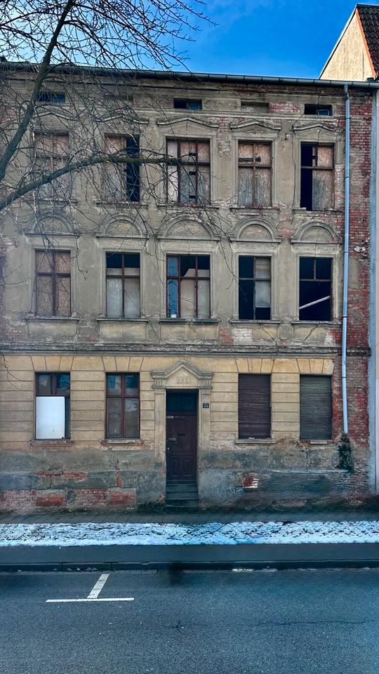 Thumbnail-Haus zum Verkauf in Schönebeck (Elbe)