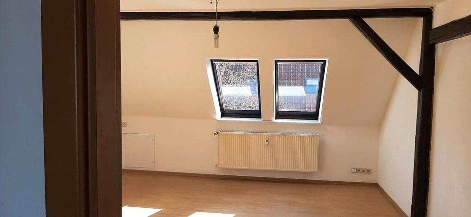 Thumbnail-Schöne, helle, sonnige 1-Raum- Dachgeschosswohnung