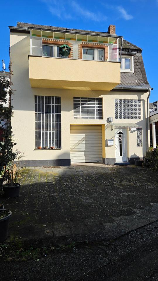 Thumbnail-Einfamilienhaus-Raumwunder im Zentrum von Mayen – provisionsfrei