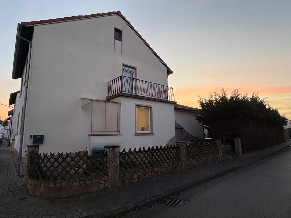 Thumbnail-Gepflegtes Einfamilienhaus in Maxdorf - provisonsfrei