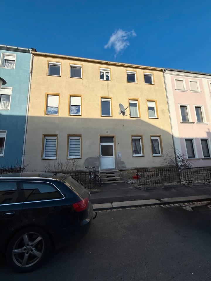 Thumbnail-Provisionsfreies Mehrfamilienhaus in Selb – 4 Wohneinheiten