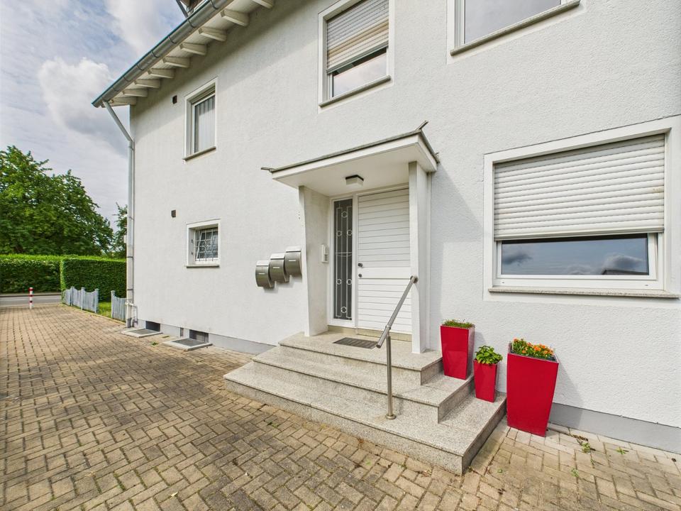 Thumbnail-Charmantes Haus mit 3 ETW als gepflegte Kapitalanlage