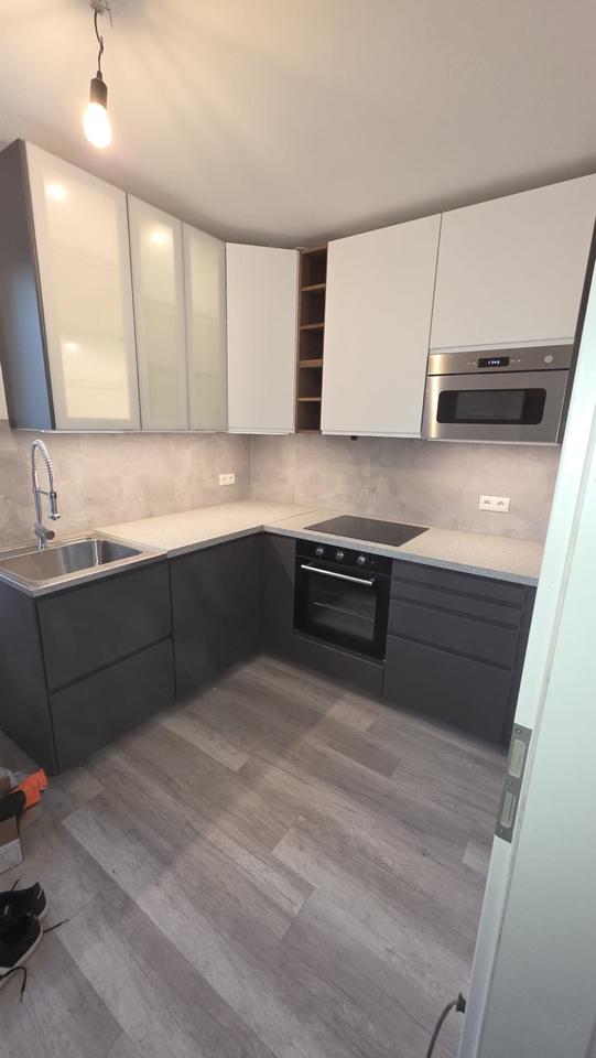 Thumbnail-Kernsanierte 3-Zimmer-Wohnung mit großer Dachterrasse im Zentrum