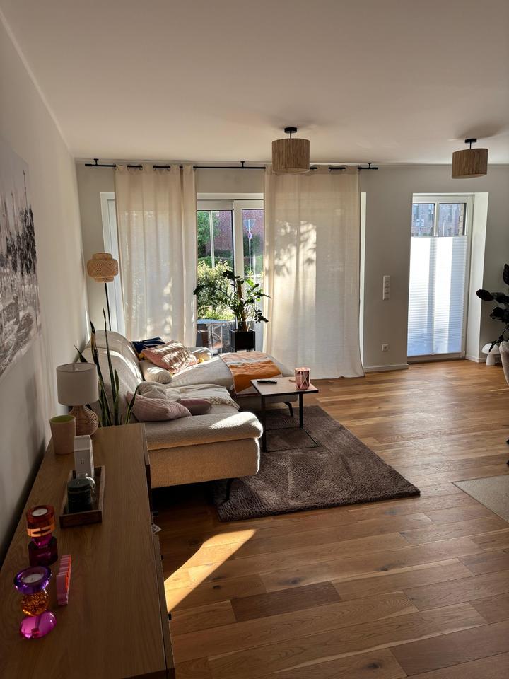 Thumbnail-Hochwertige, helle 2 Zimmer Wohnung mit Garten