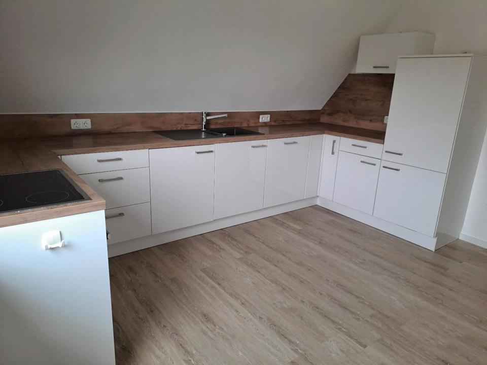 Thumbnail-Schöne 2-Zimmer-Wohnung mit Gartenabschnitt in 86687 Altisheim