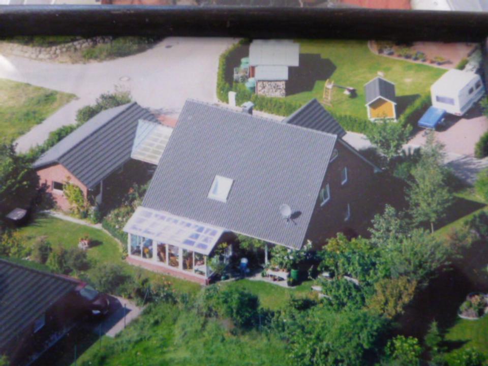 Thumbnail-Wohnhaus mit Wintergarten und Garage
