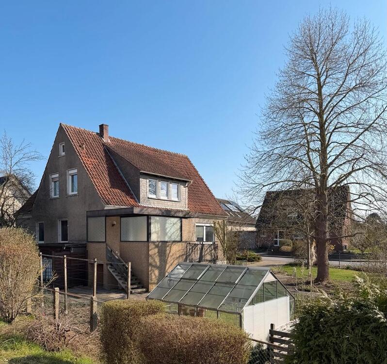 Thumbnail-Charmantes 1,5-Familienhaus mit großem Garten