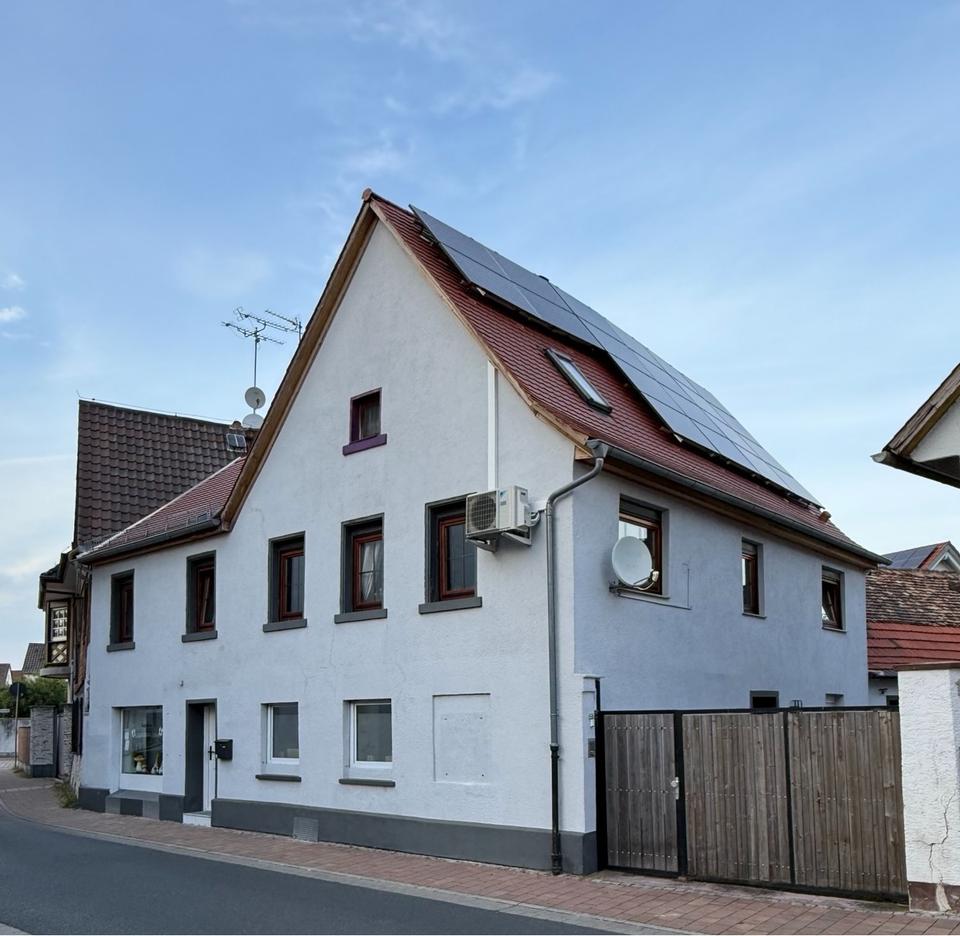 Thumbnail-Mehrfamilienhaus mit Gewerbeeinheit