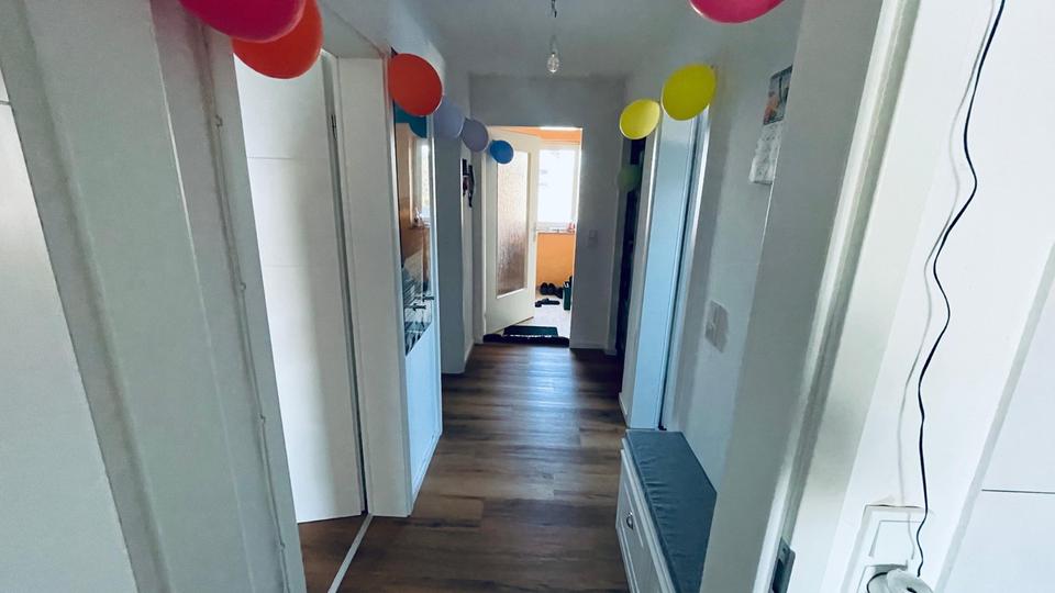 Thumbnail-Morscheid: Schöne helle DG Wohnung zu vermieten