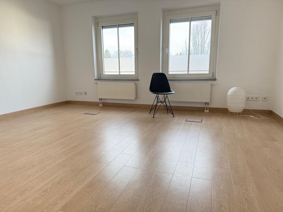 Thumbnail-Raum in Praxis zu vermieten