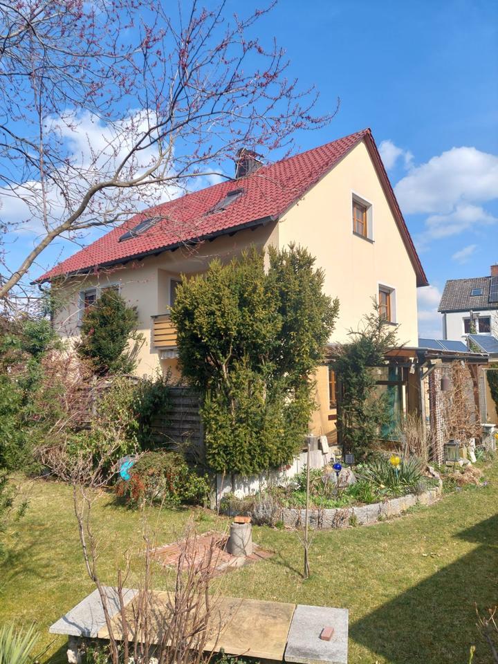 Thumbnail-Großes Haus in ROTH mit Doppelgarage und großem Garten; PRIVAT