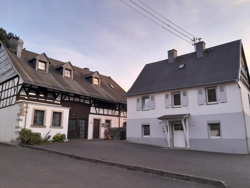 Thumbnail-Zwei einzigartige Fachwerkhäuser - Einliegerwohnung