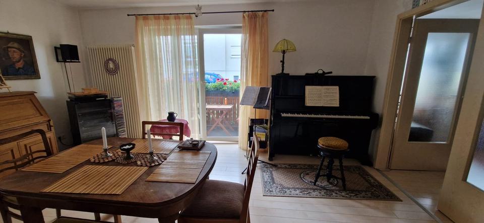 Thumbnail-Wohnen auf Zeit: Möblierte Wohnung mit Klavier im Dresdner Süden