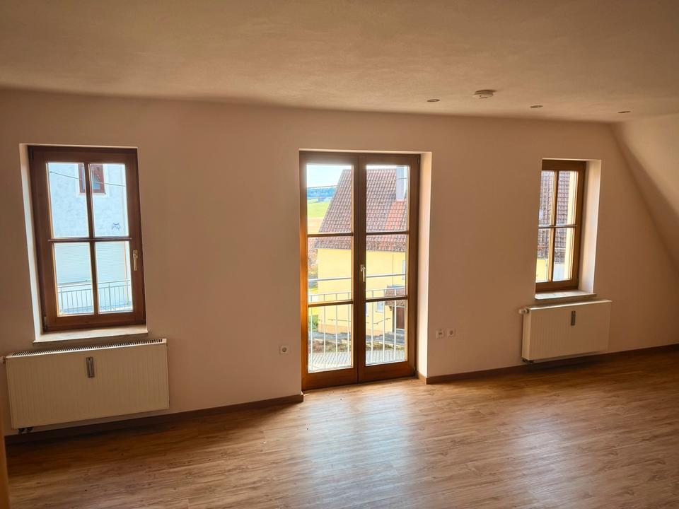 Thumbnail-Helles saniertes 1 Zimmer-Appartement in Dinkelsbühl OT