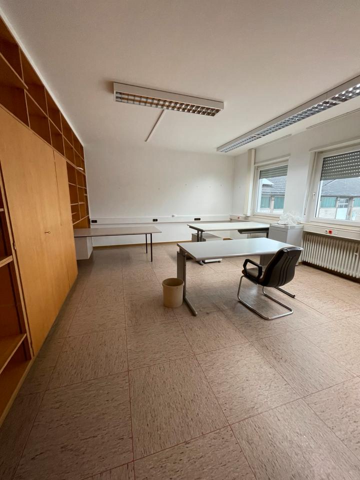 Thumbnail-Büro Praxis zu vermieten