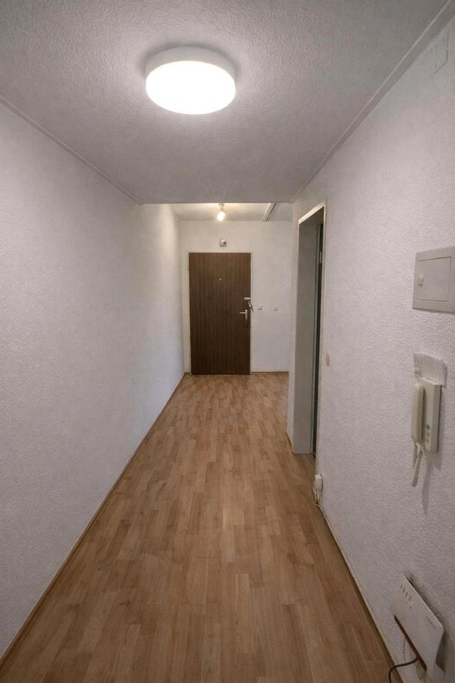 Thumbnail-2-Zimmer Wohnung mit Loggia in Ehlscheid