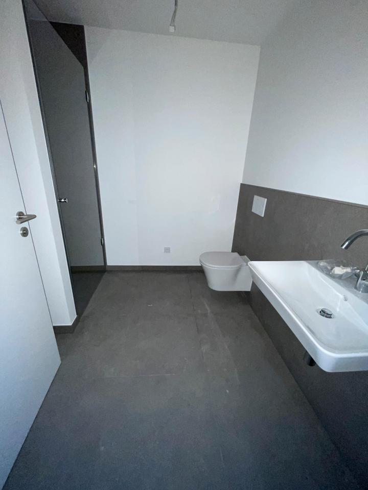 Thumbnail-Attraktive 2-Zimmer-Wohnung mit großzügigem Balkon, Tiefgarage & moderner Ausstattung