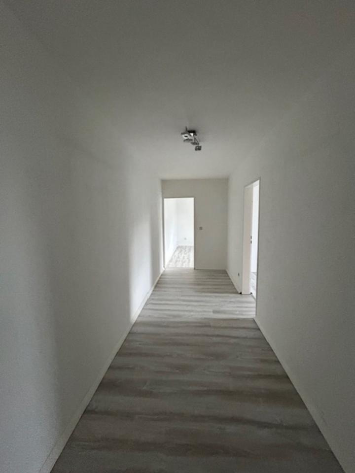 Thumbnail-Helle 2-Zimmer-Dachgeschosswohnung – 60 m²