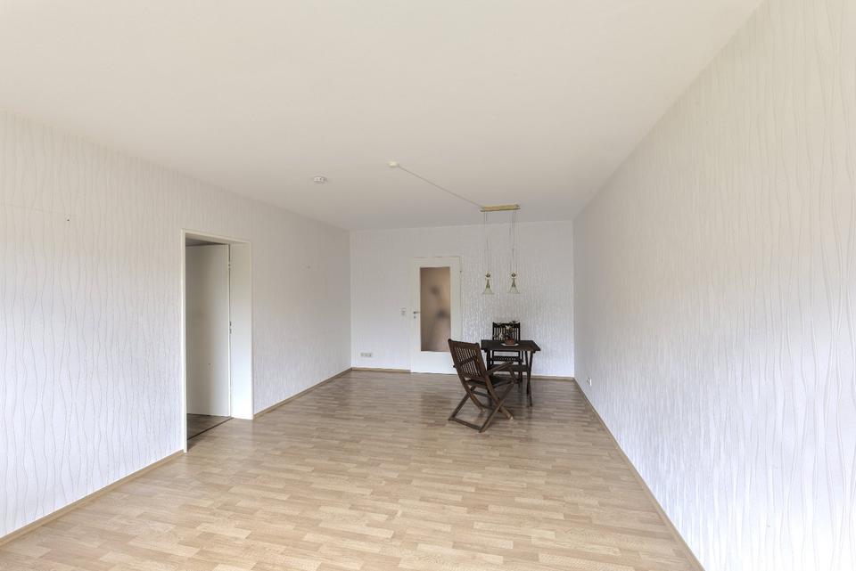 Thumbnail-3-Zimmer-ETW ca. 76 m² mit 2 Balkonen und Garage