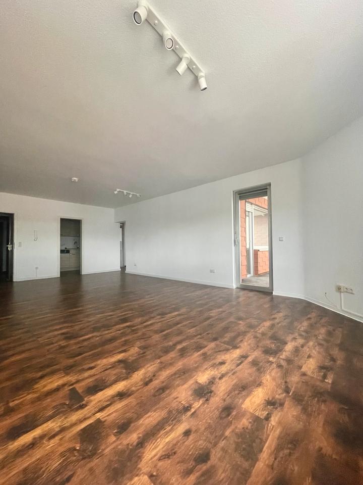 Thumbnail-Sanierte ETW mit Tiefgarage in bester Innenstadtlage Homburg