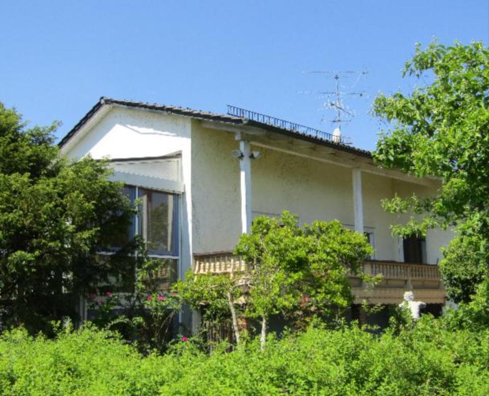 Thumbnail-Großes Einfamilienhaus Straßkirchen Salzweg mit großem Garten