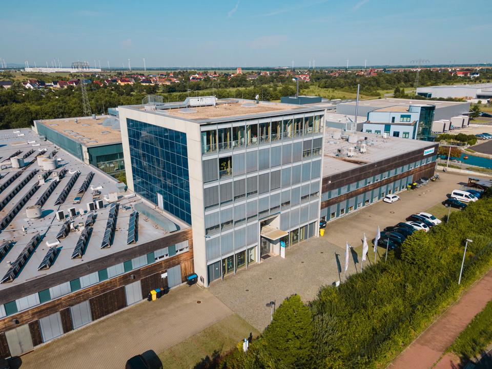 Thumbnail-Arbeiten, Wirken, Verändern – Raum dafür ist hier im Q-Park in Thalheim!