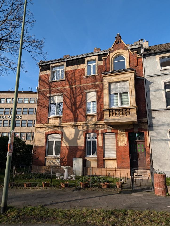 Thumbnail-PROVISIONFREI: Gepflegtes Mehrfamilienhaus in Duisburg Hamborn