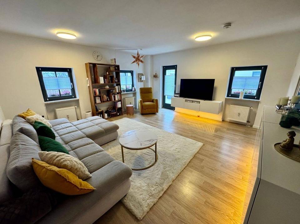 Thumbnail-Einfamilienhaus mit 5 Zimmern zur Miete in Altleuben