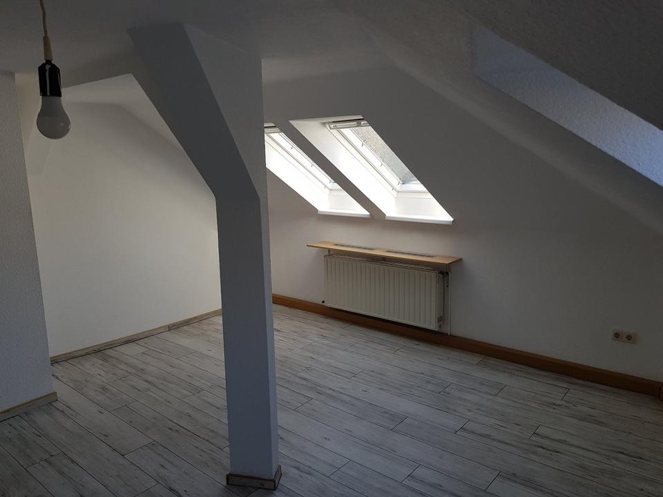 Thumbnail-2 Raum Dachgeschosswohnung