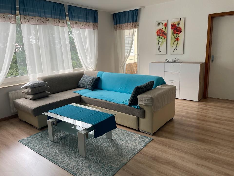 Thumbnail-Möblierte Helle 1,5-Zimmer Wohnung mit Balkon