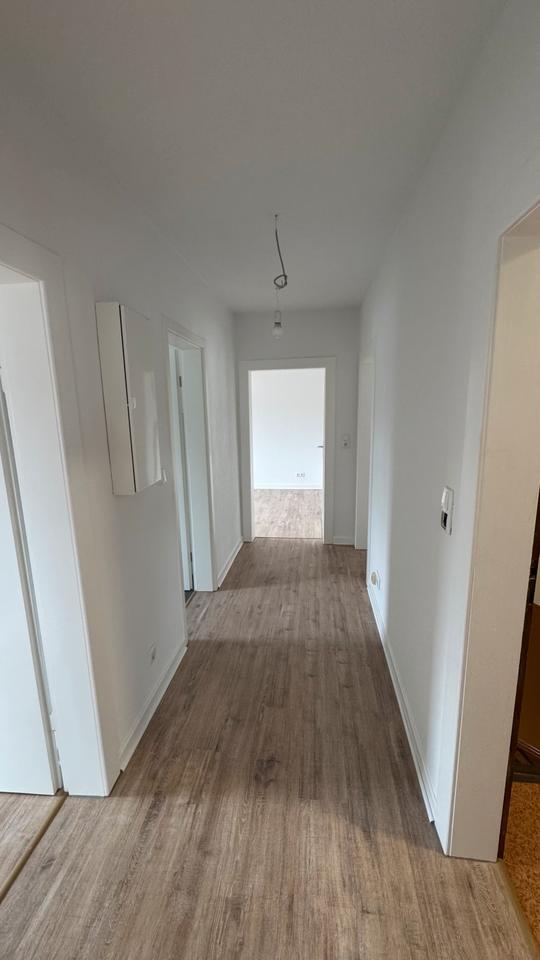 Thumbnail-Helle 5-Zimmer-Wohnung ca.100qm in Mudersbach frisch renoviert