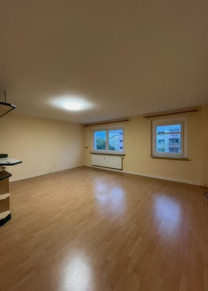 Thumbnail-Helle 4-Zimmer-Wohnung mit Stellplatz, EBK und 2 Balkonen