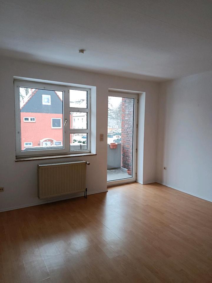 Thumbnail-Gemütliche und helle 2 Zi.-Wohnung in WHV Nord