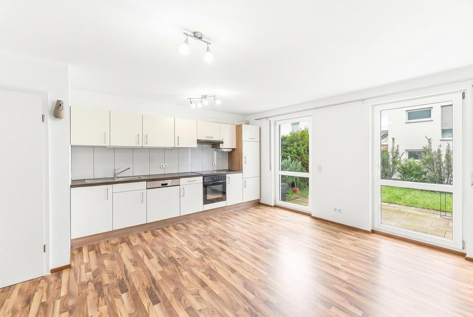 Thumbnail-***Schöne 2-Zimmer-Maisonette-Wohnung mit Terrasse und Gartenanteil in Holzgerlingen ***