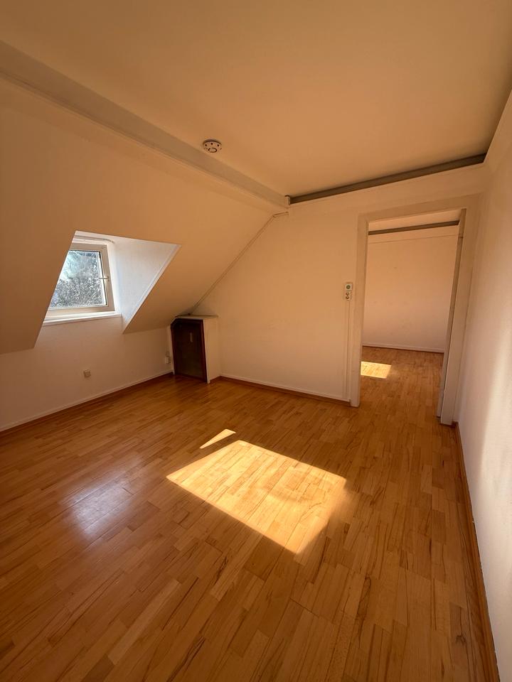 Thumbnail-1 Jahr BEFRISTETER MIETVERTRAG 2 Zimmer Wohnung in Blankenese