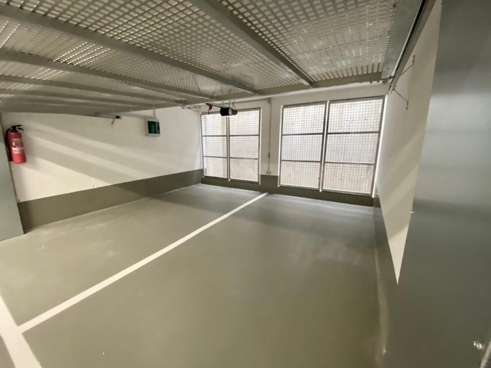 Thumbnail-Taufk.München Doppelgarage mit Funktor 25 qm zu verkaufen