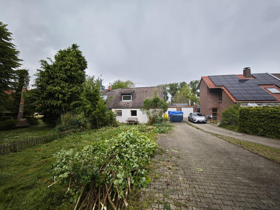 Thumbnail-Doppelhaushälfte, idyllisch an der Niers gelegen mit Potential