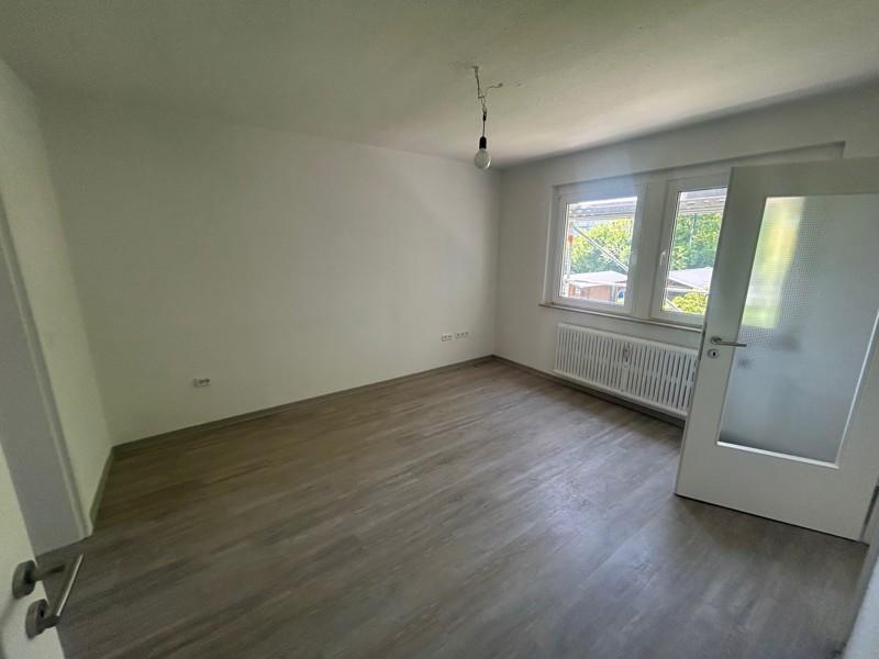 Thumbnail-komplett sanierte ,helle 3-Zimmer-Wohnung in ruhier Lage
